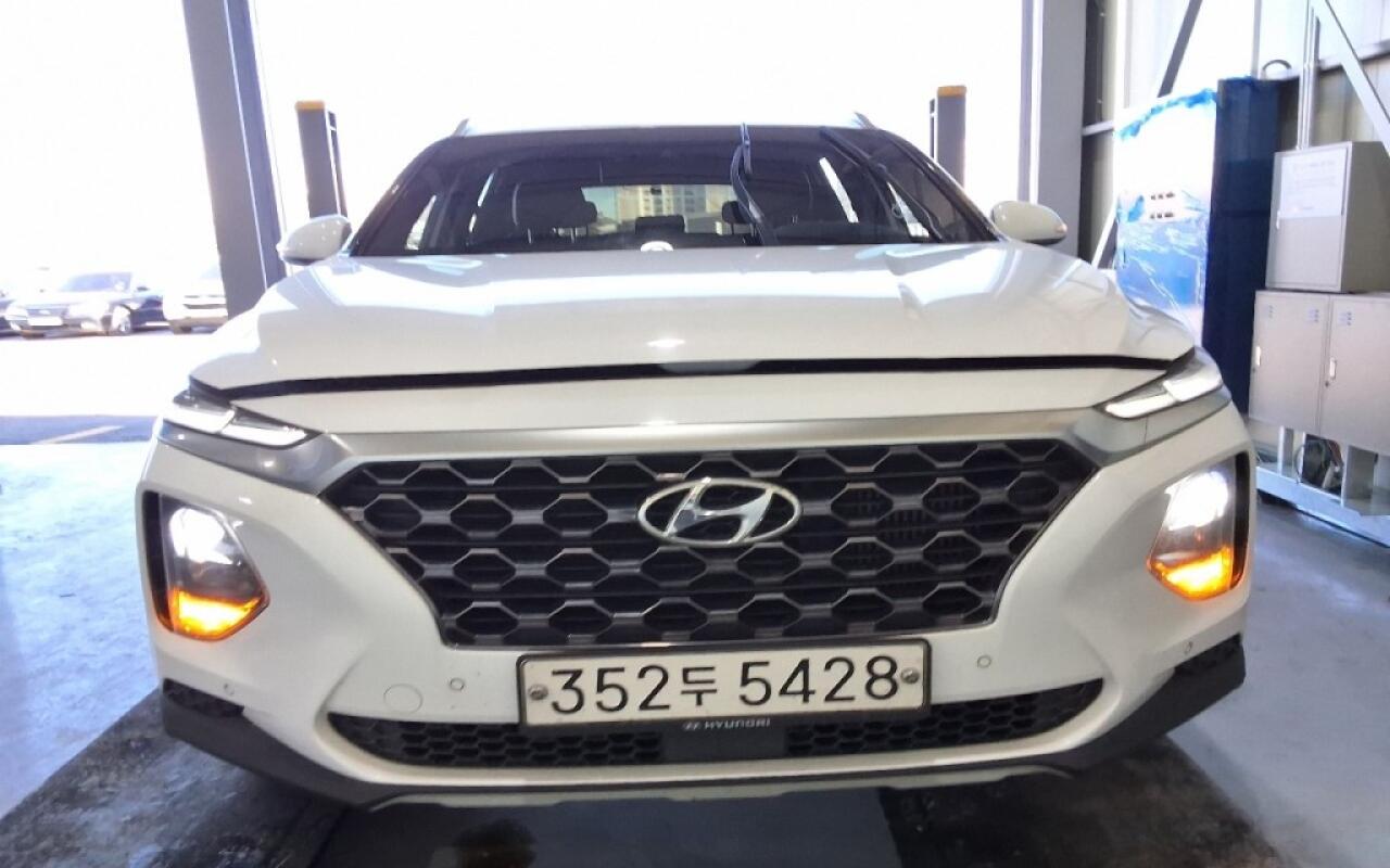 Hyundai SantaFe (2020)