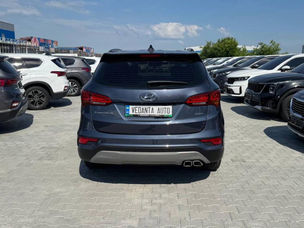 Hyundai SantaFe (2017)