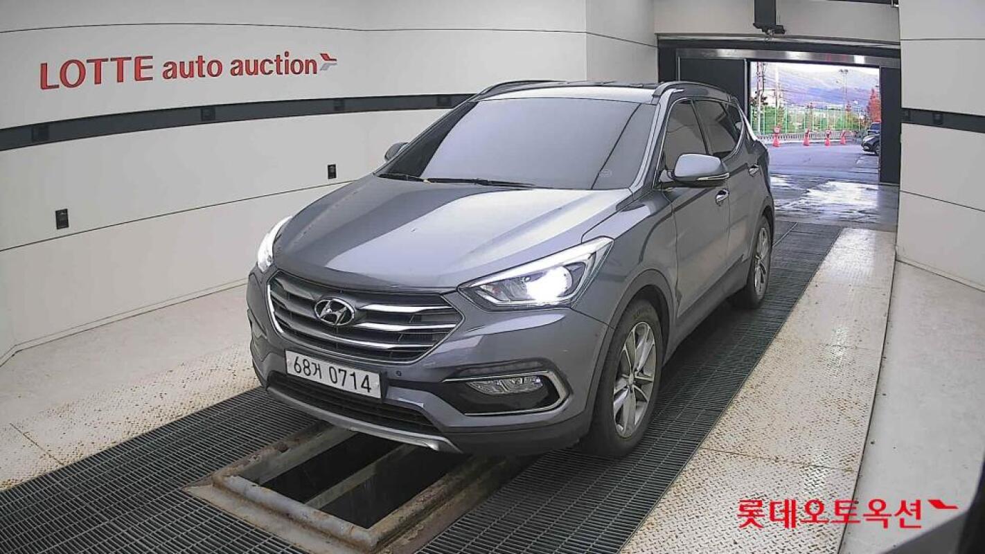 Hyundai SantaFe (2015)