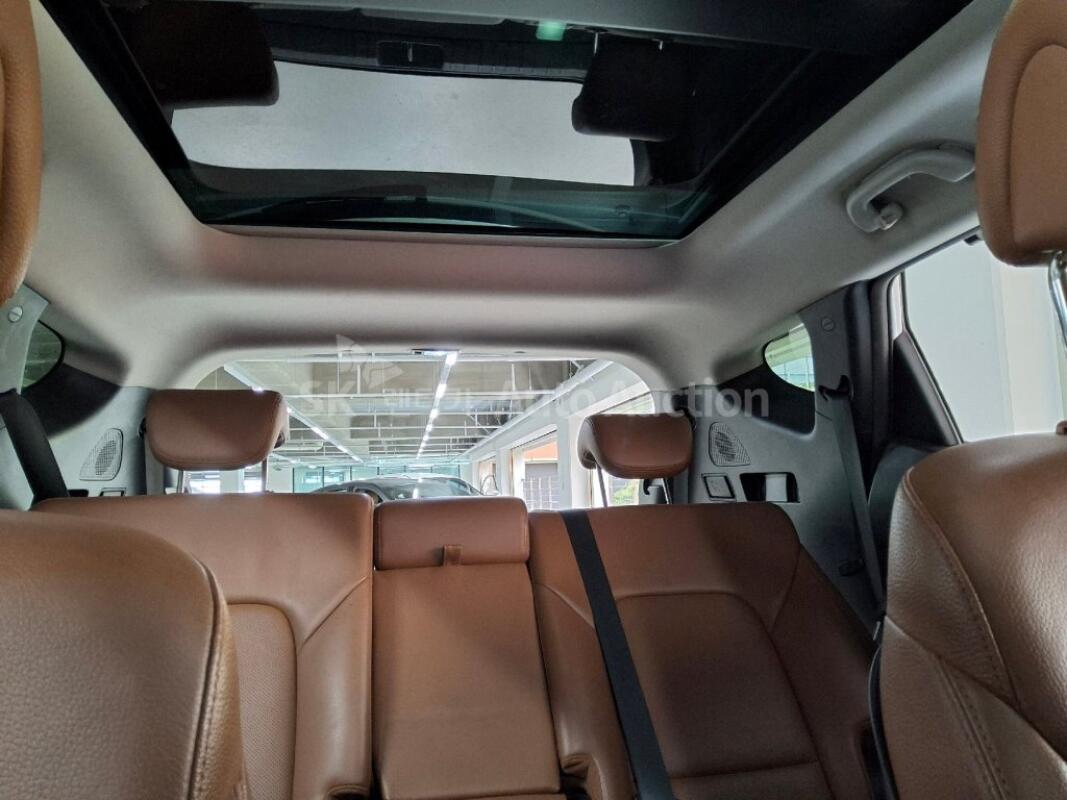 Hyundai SantaFe (2015)