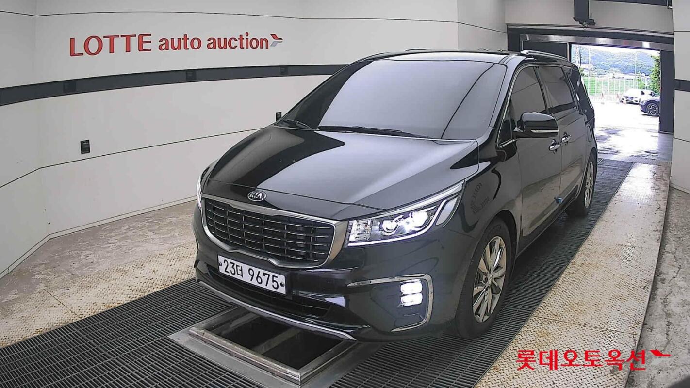 Kia Carnival (2018)