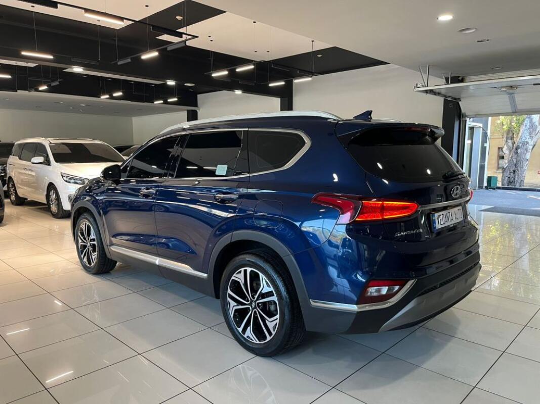 Hyundai SantaFe (2018)