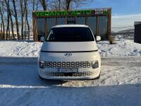 Hyundai Staria (2024)