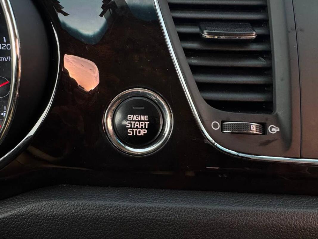 Kia Carnival (2019)