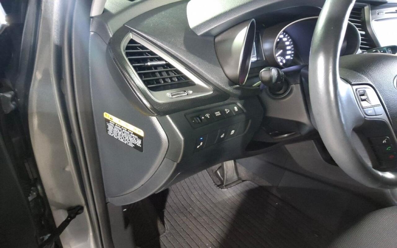 Hyundai SantaFe (2017)