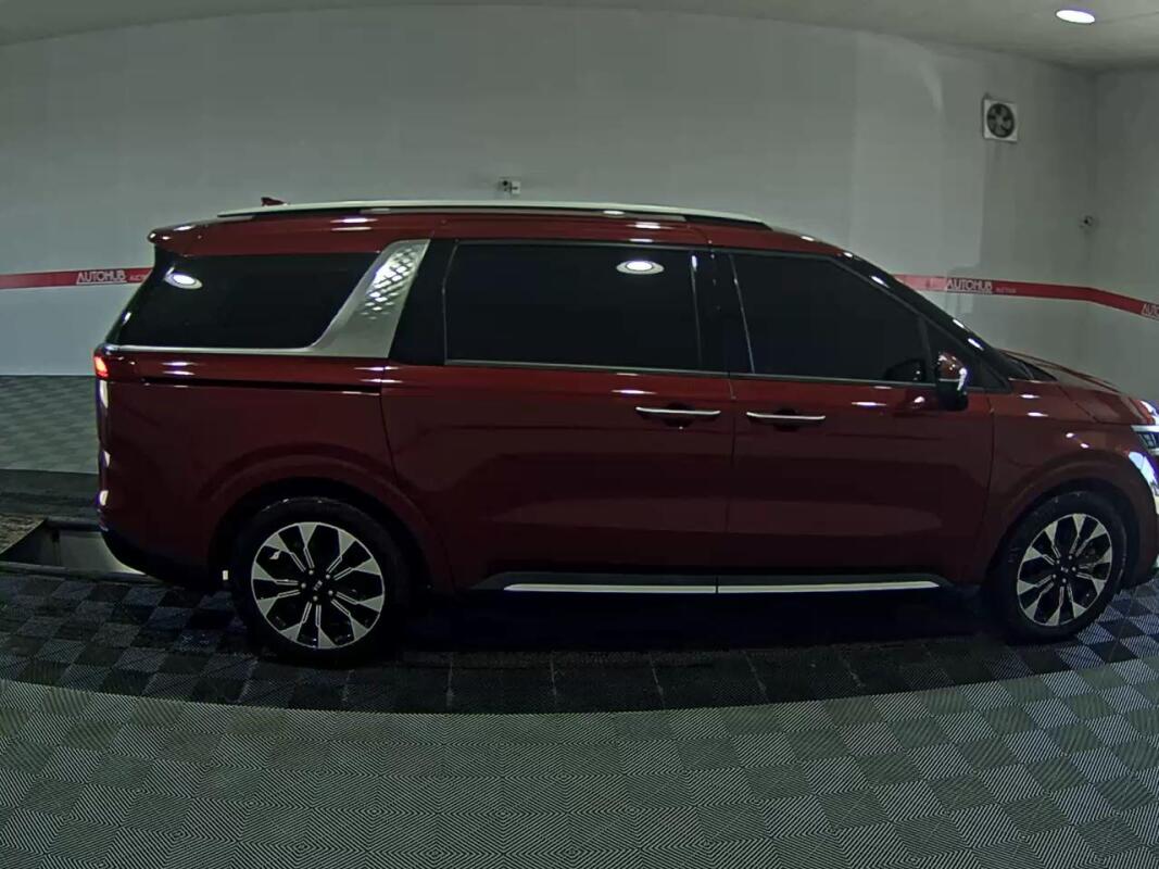 Kia Carnival (2020)