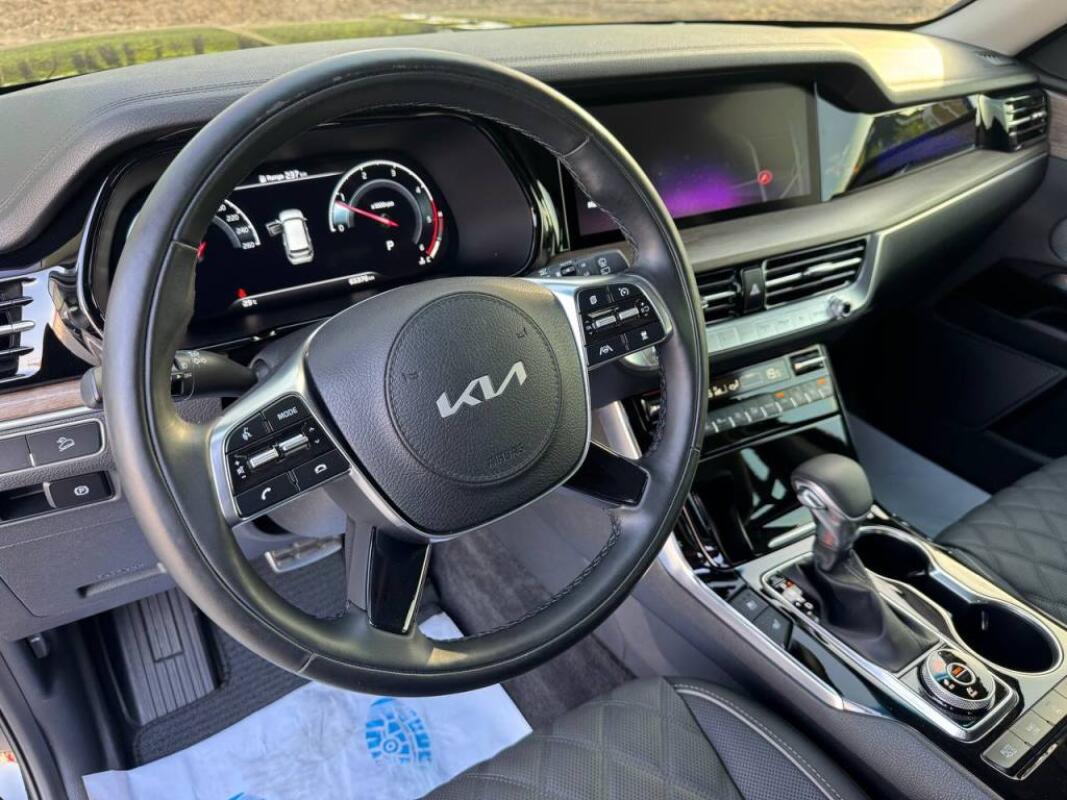 Kia Mohave (2022)