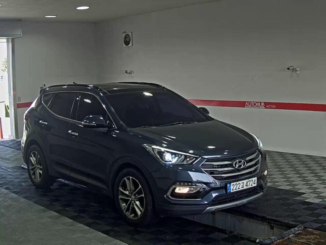Hyundai SantaFe (2015)