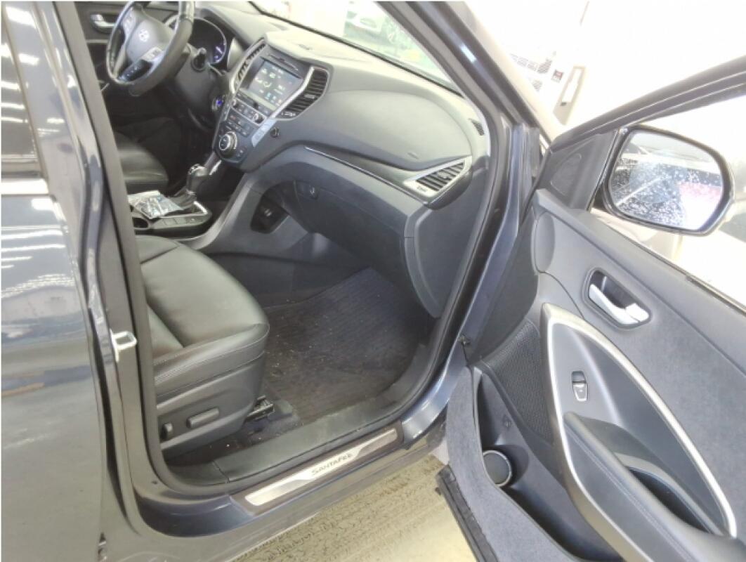 Hyundai SantaFe (2015)