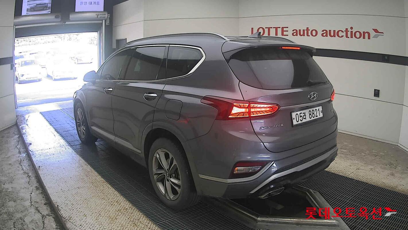 Hyundai Santa Fe (2019)