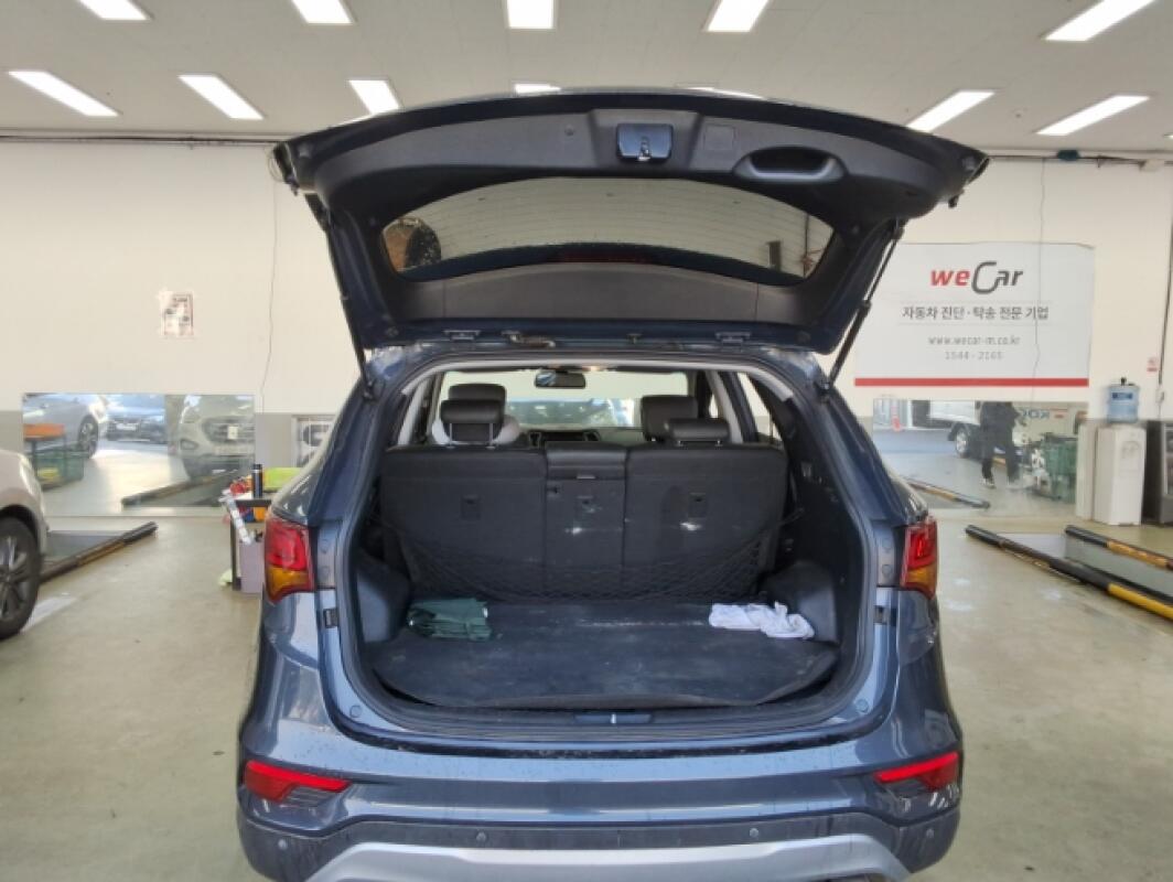 Hyundai SantaFe (2015)