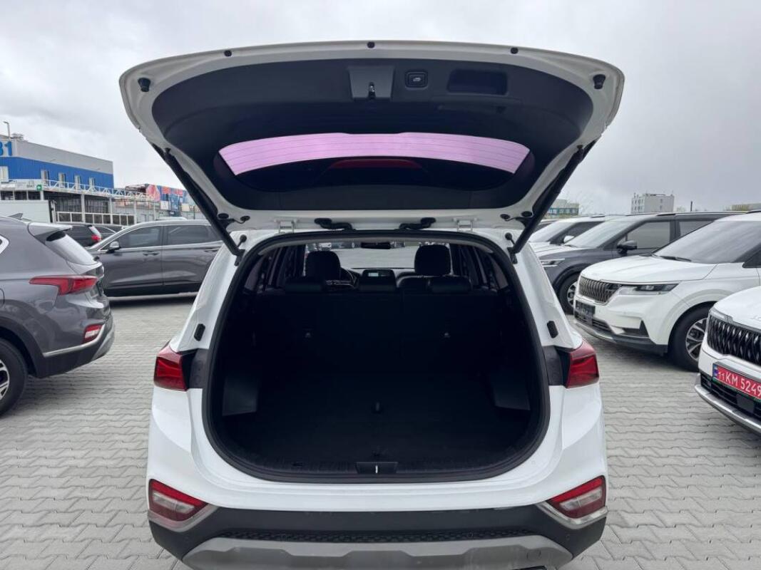 Hyundai SantaFe (2019)
