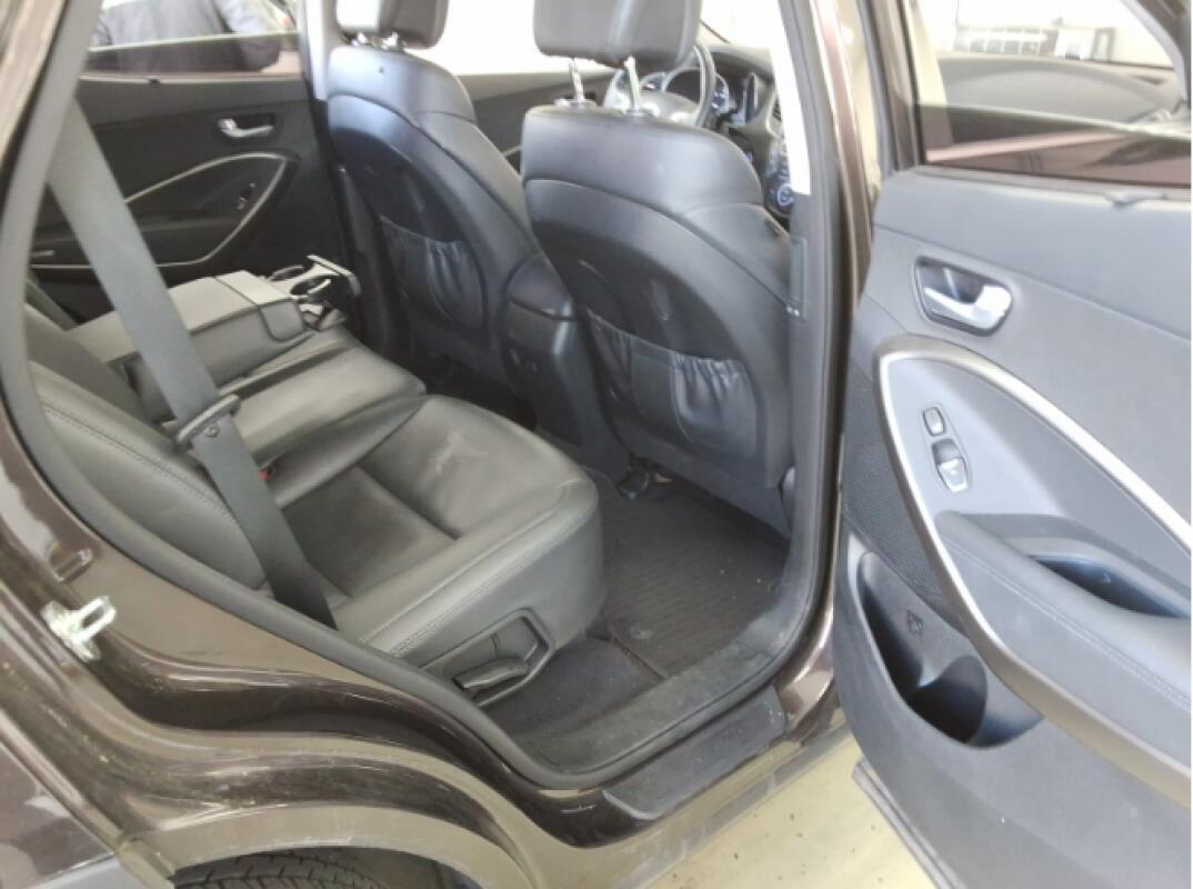 Hyundai SantaFe (2015)