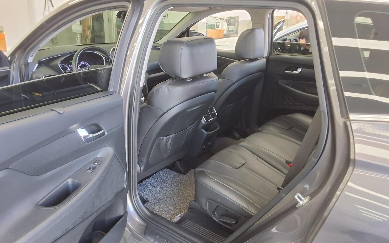 Hyundai Santa Fe (2019)