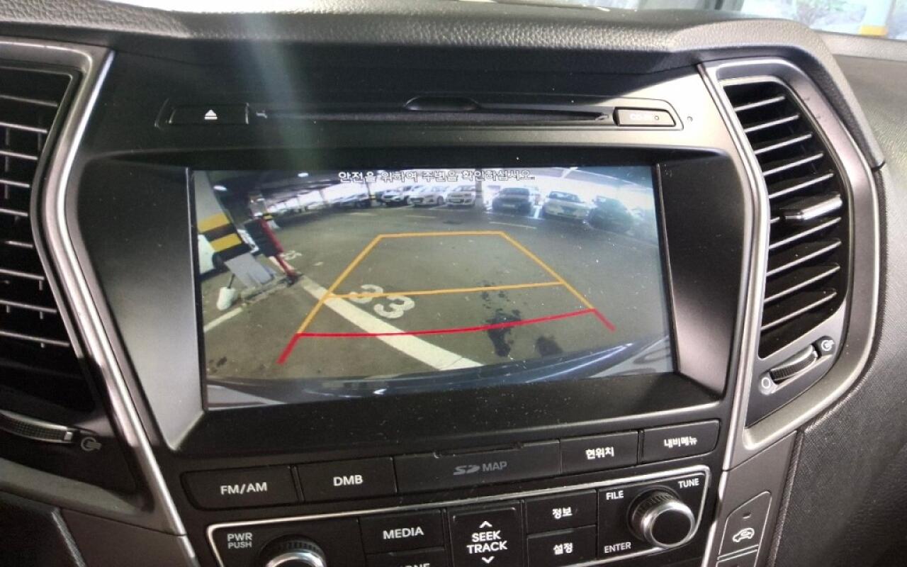 Hyundai SantaFe (2017)