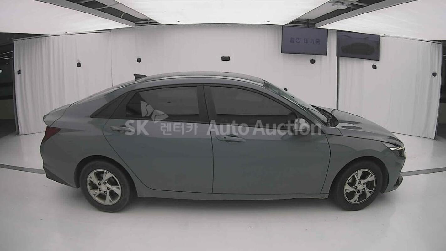 Hyundai Avante (2022)