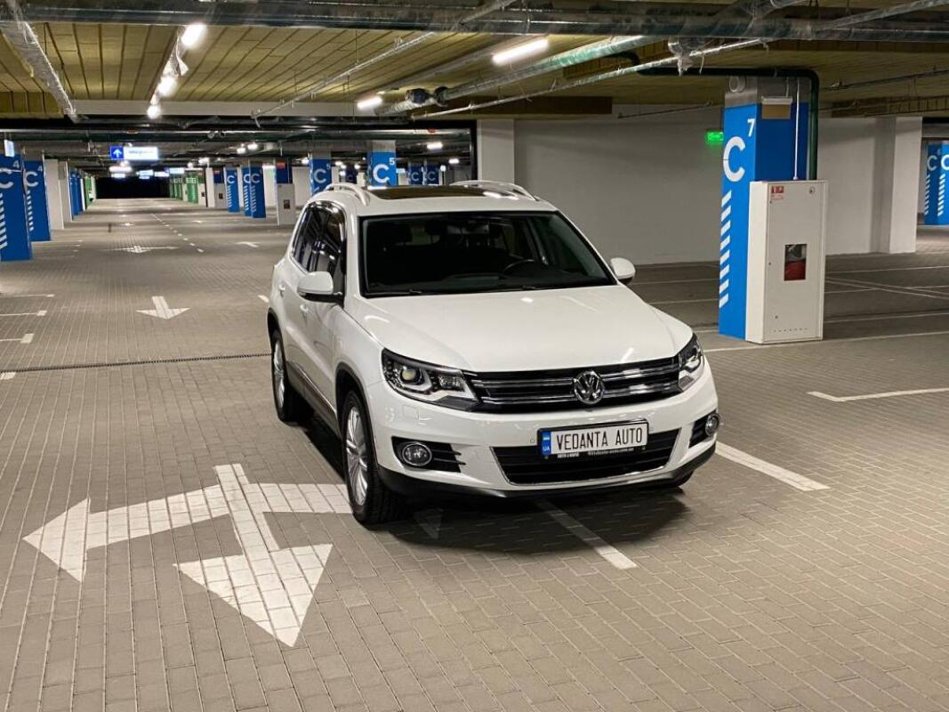 Volkswagen Tiguan (2014)