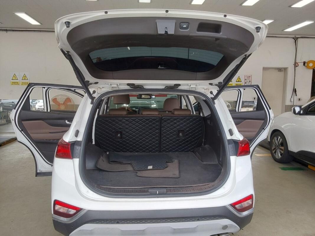 Hyundai SantaFe (2019)