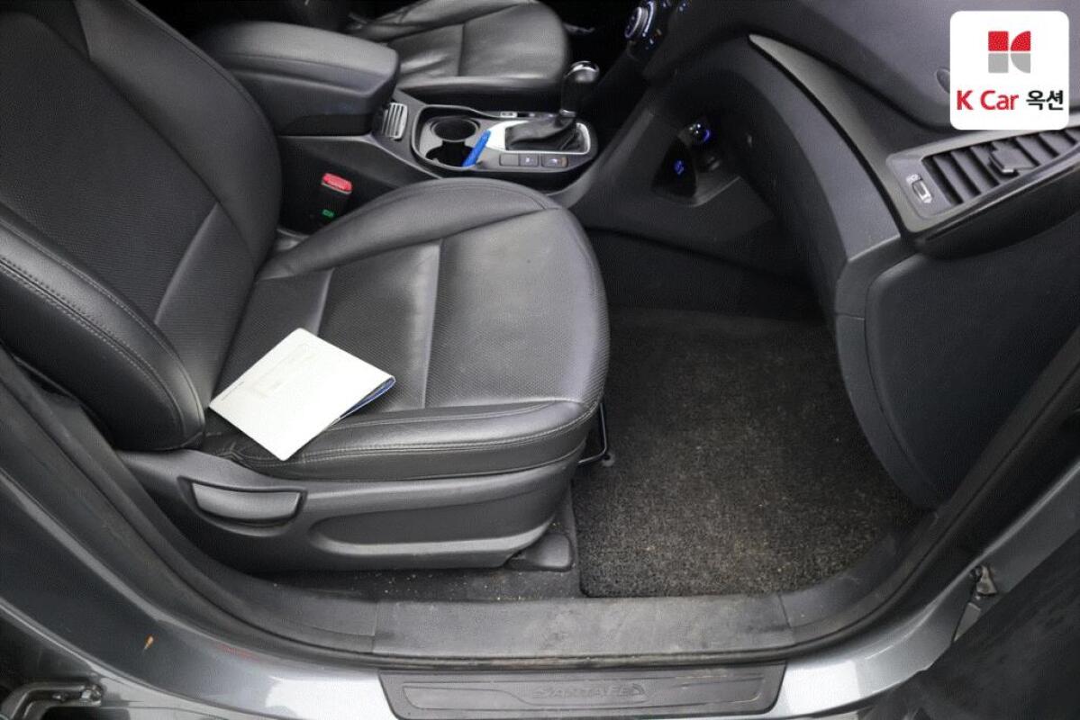 Hyundai SantaFe (2017)