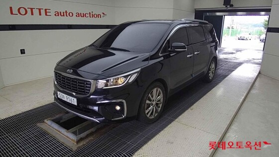 Kia Carnival (2018)