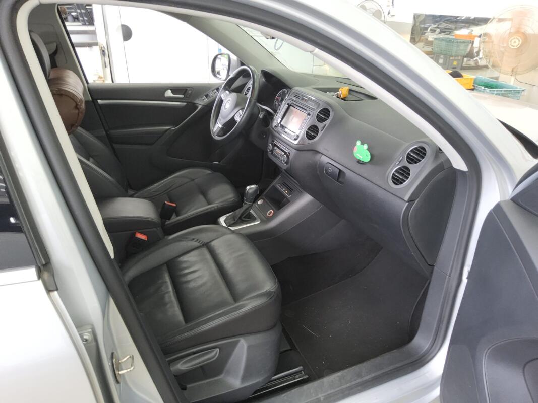 Volkswagen Tiguan (2014)