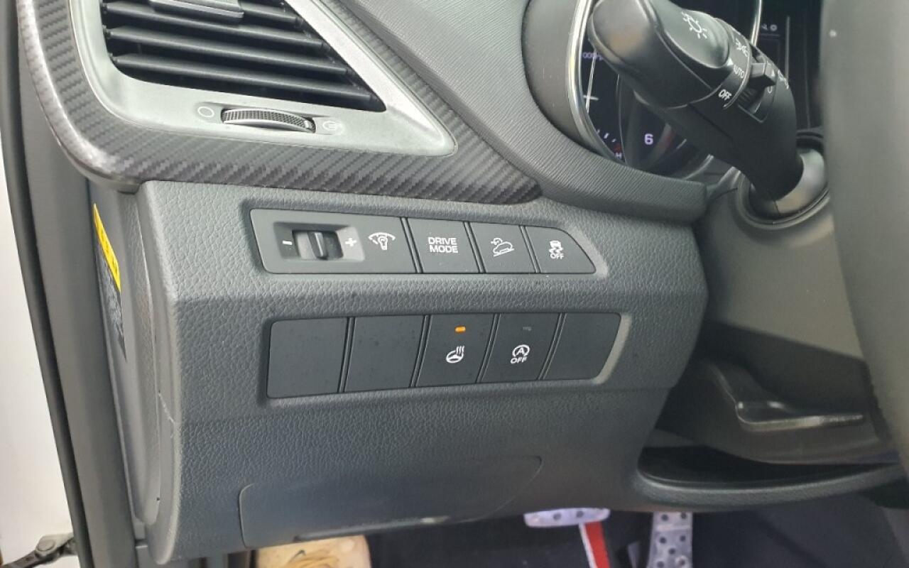 Hyundai SantaFe (2015)