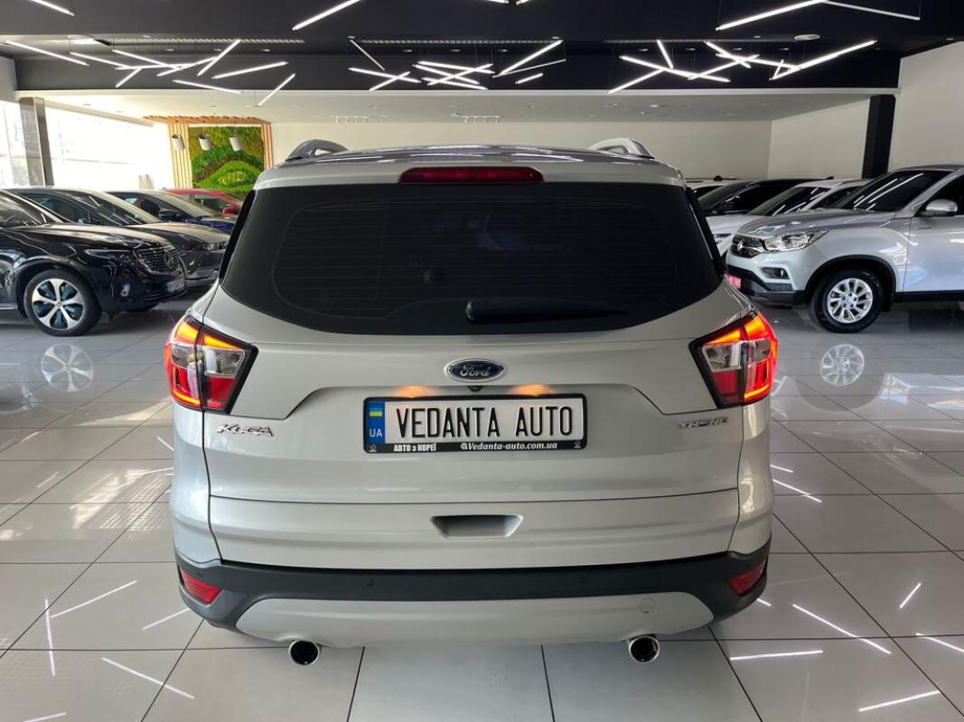 Ford	Kuga (2018)