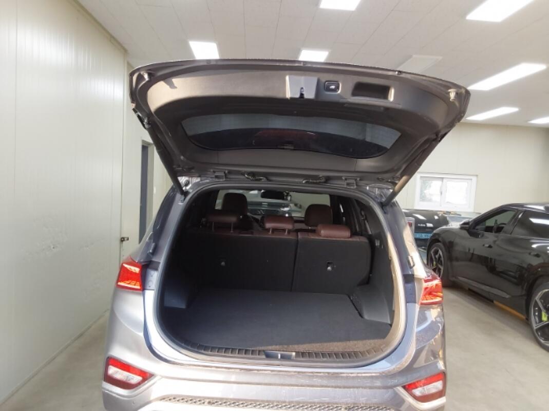 Hyundai SantaFe (2018)