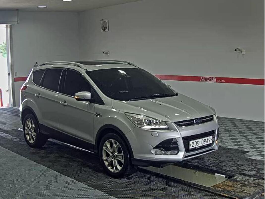 Ford Kuga (2015)