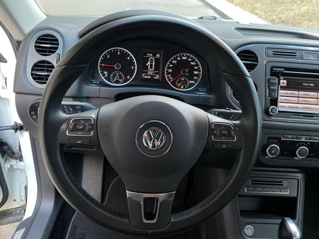 Volkswagen Tiguan (2014)