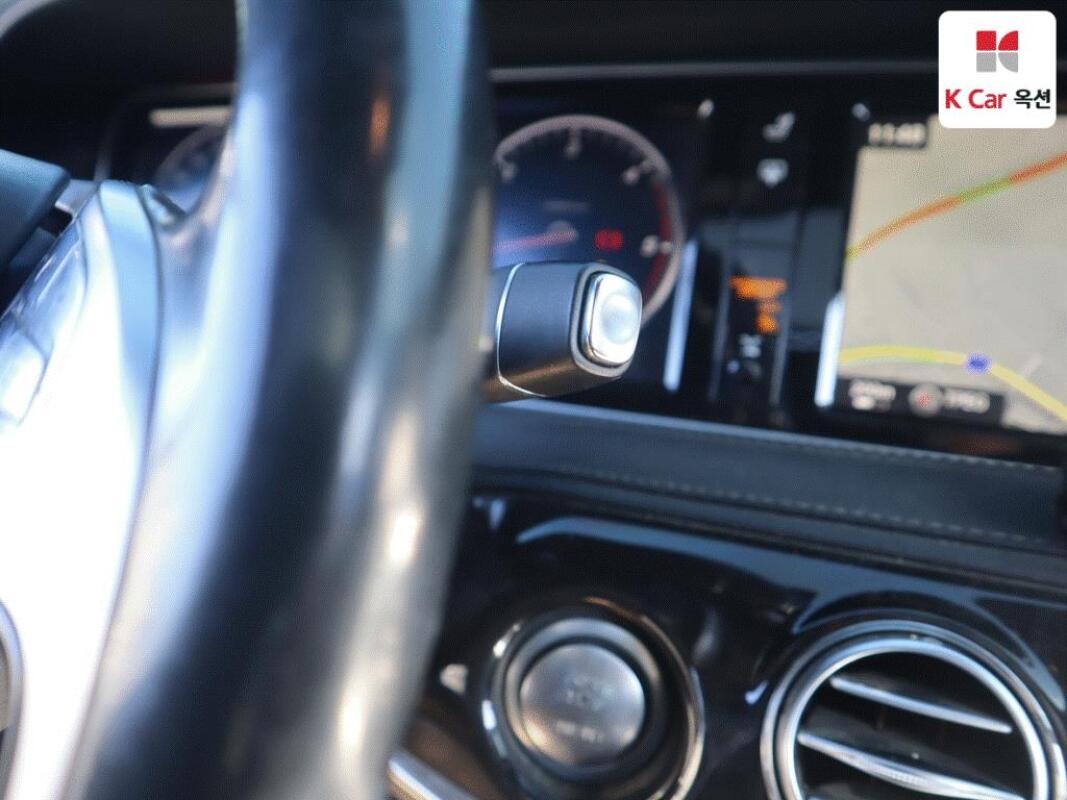 Mercedes S350d (2015)