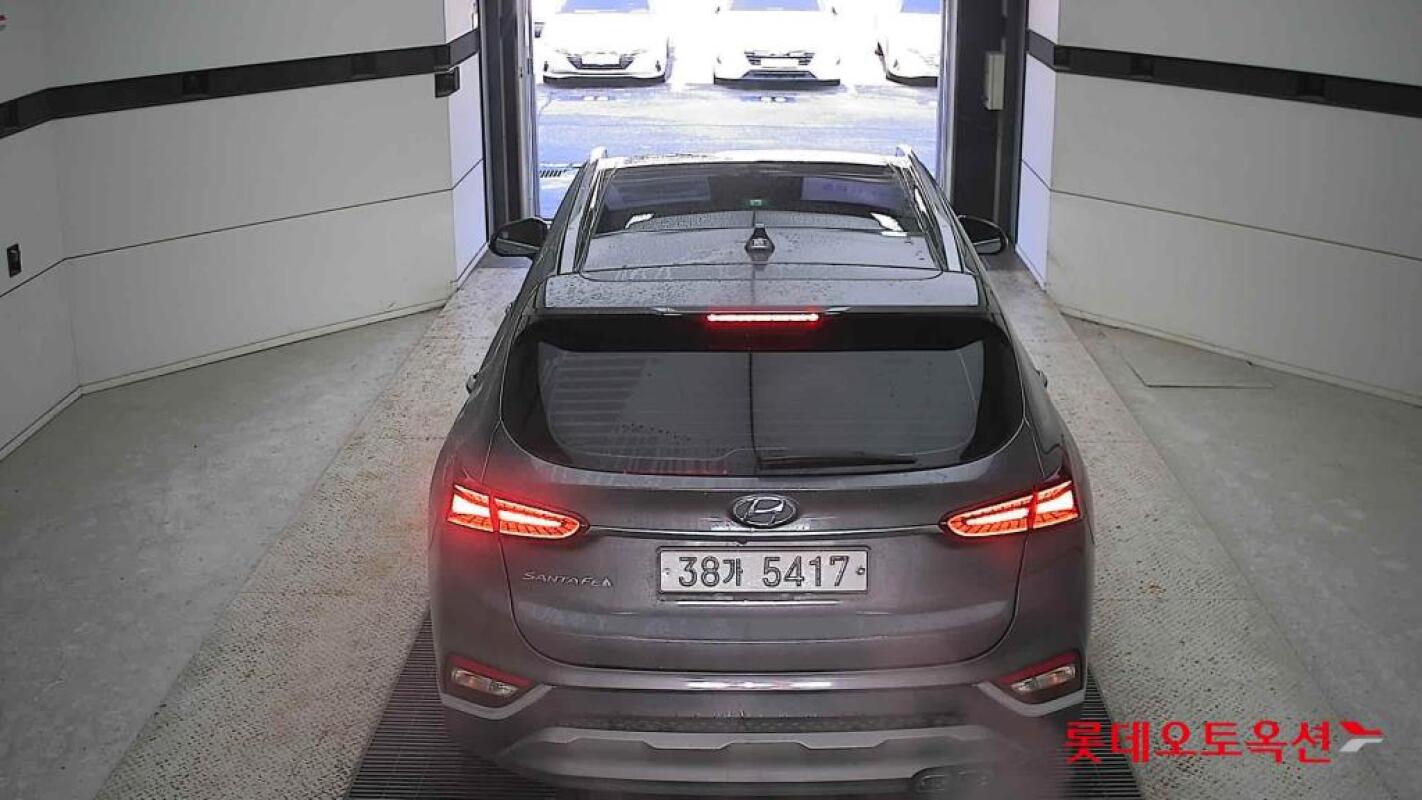 Hyundai SantaFe (2019)