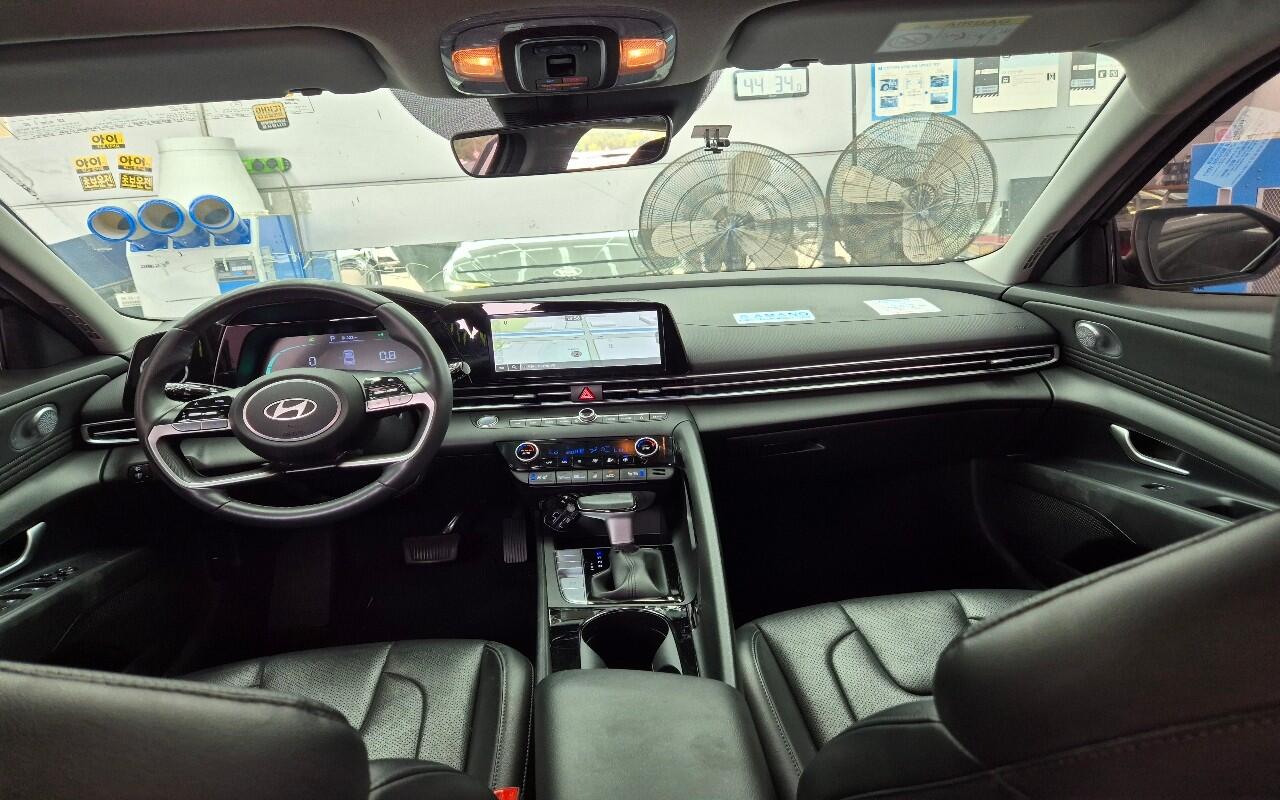 Hyundai Avante (2024)