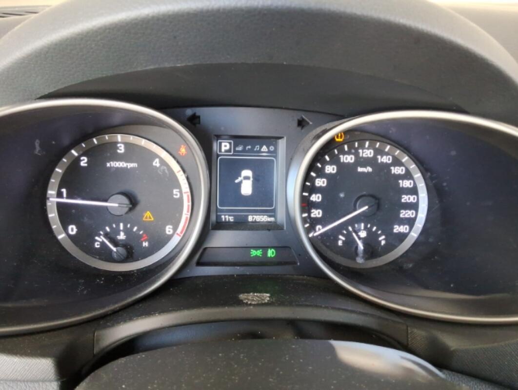 Hyundai SantaFe (2015)