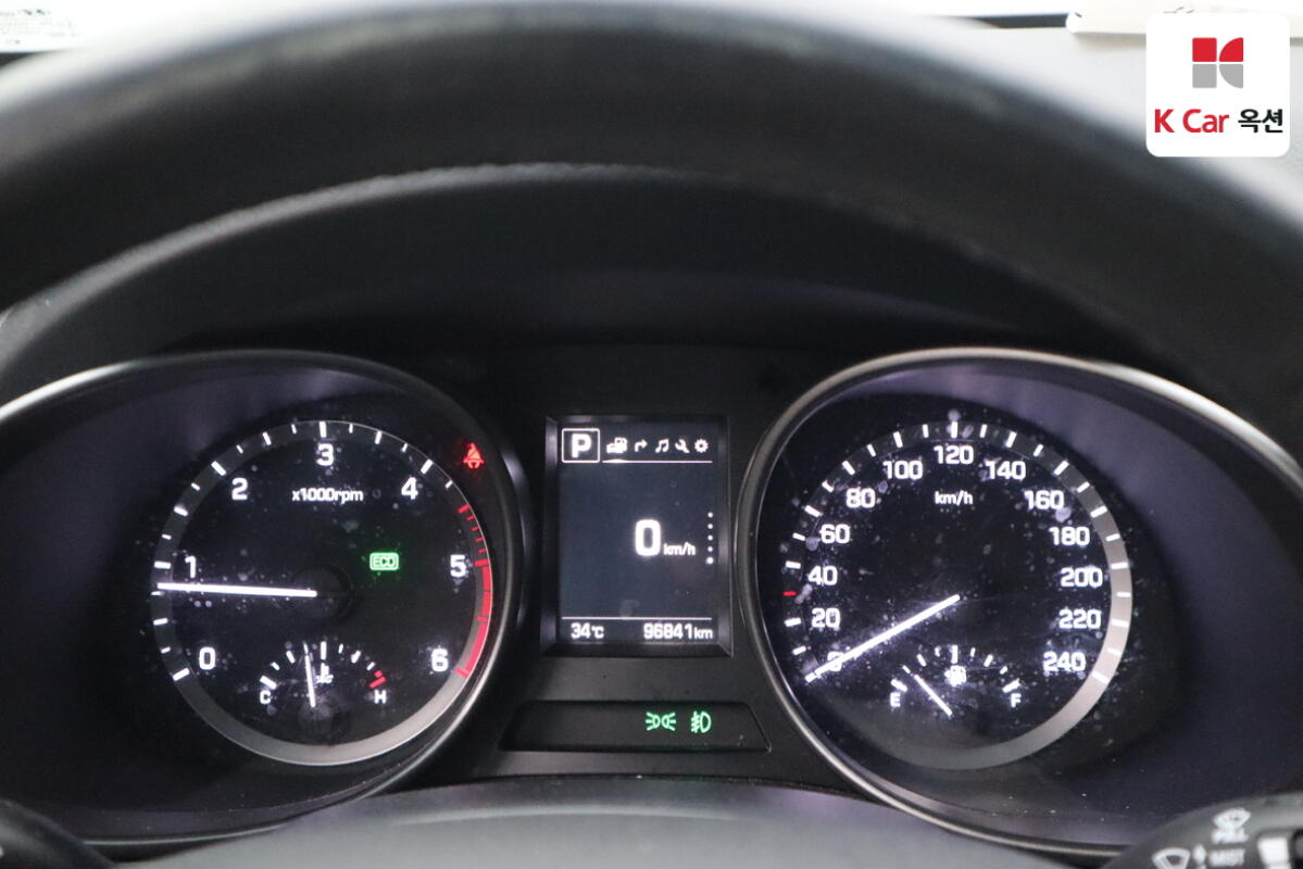 Hyundai SantaFe (2016)