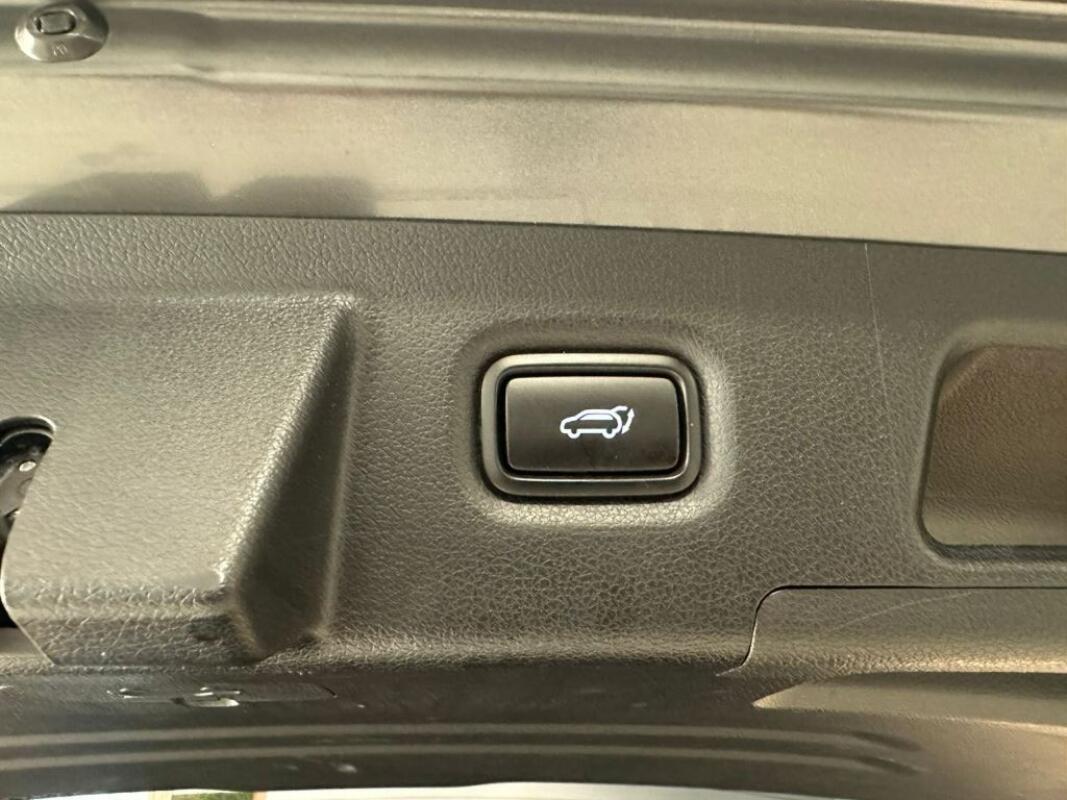 Hyundai SantaFe (2018)