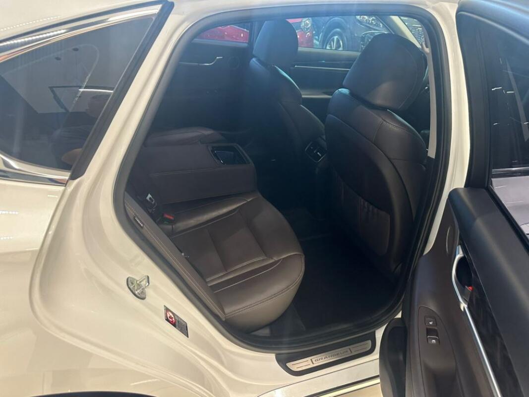 Hyundai Grandeur (2017)