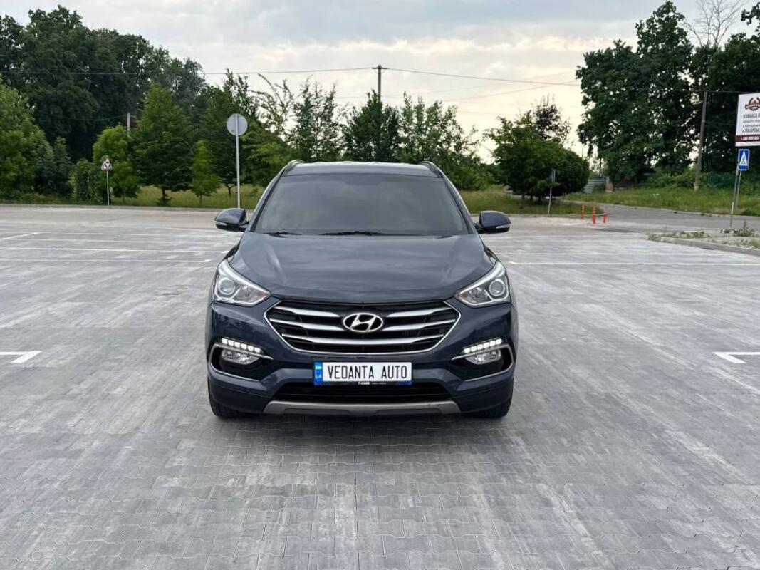 Hyundai SantaFe (2016)
