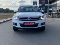 Volkswagen Tiguan (2015)