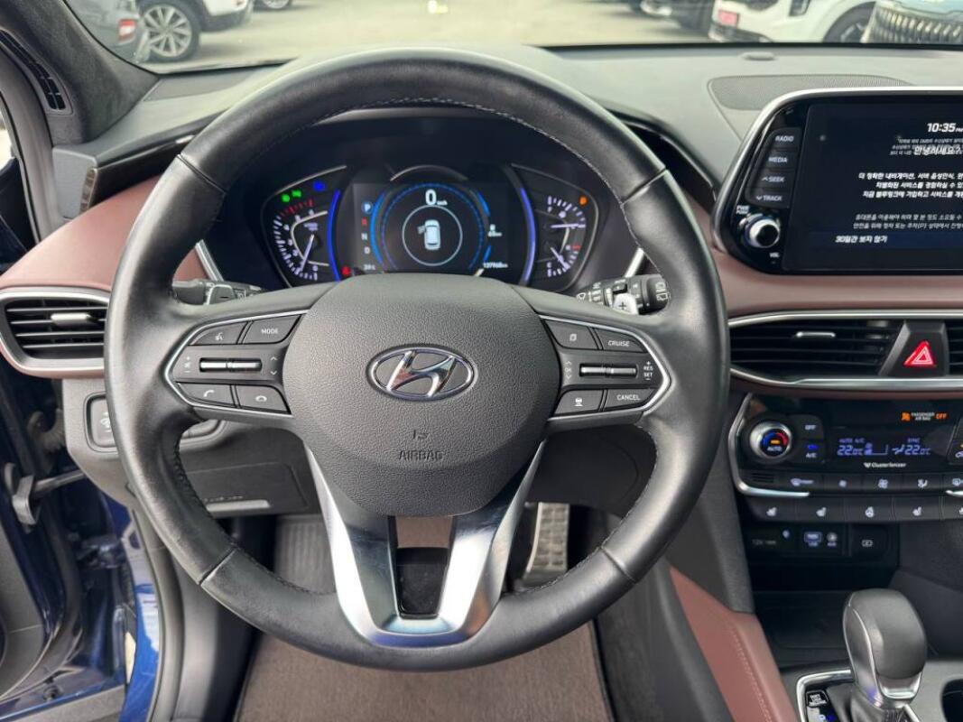 Hyundai SantaFe (2018)