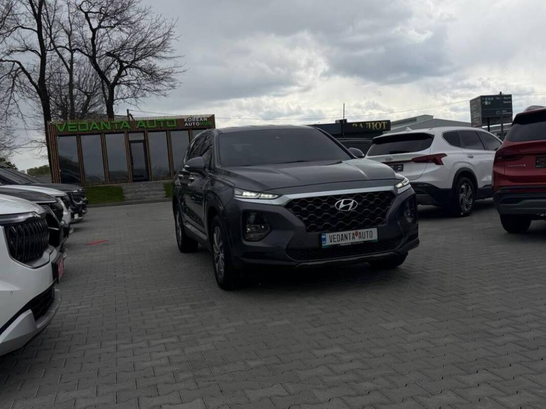 Hyundai SantaFe (2019)