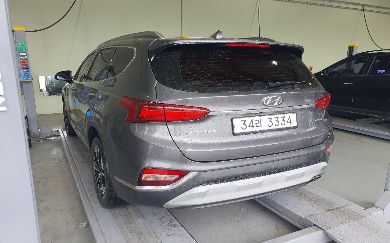 Hyundai Santa Fe (2018)