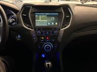 Hyundai SantaFe (2016) Hyundai SantaFe (2016)