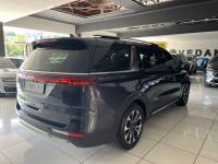 Kia Carnival (2023)