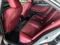Lexus IS300 (2017)