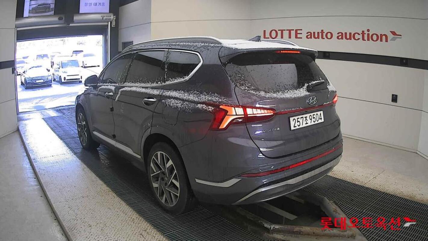 Hyundai SantaFe (2021)