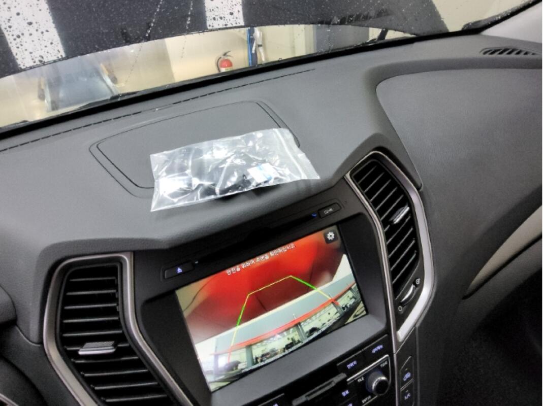 Hyundai SantaFe (2015)