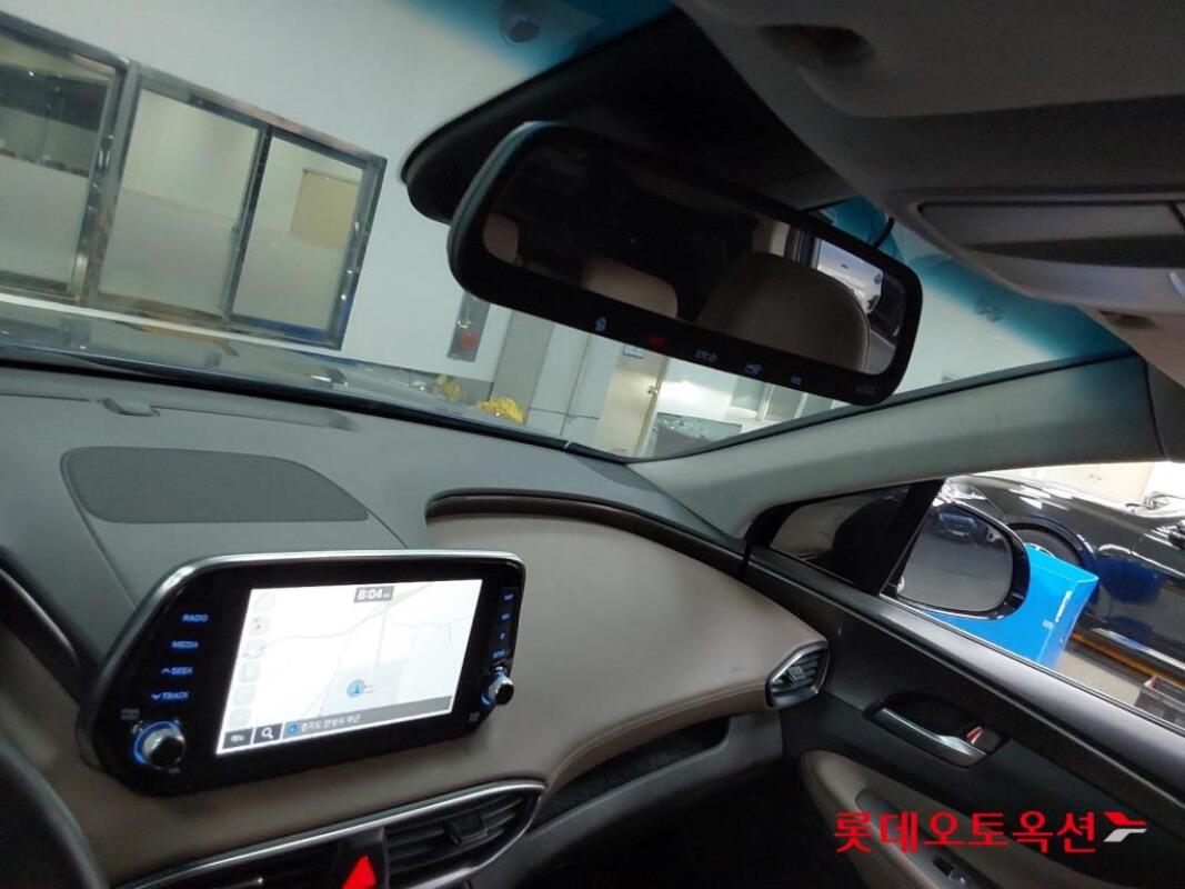 Hyundai SantaFe (2018)
