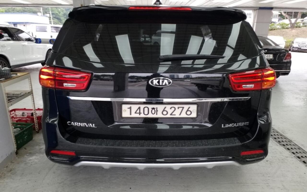 Kia Carnival (2020)