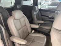 Kia Carnival (2016)